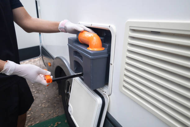 Best Portable restroom trailer rental  in Atlantic Highlands, NJ