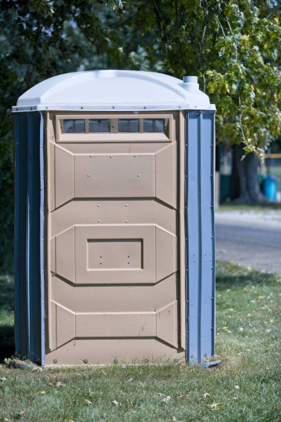 Best Best portable toilet rental  in Atlantic Highlands, NJ